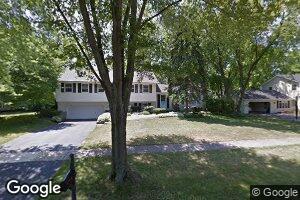 25W713 Chieftain Ln, Wheaton, IL 60189