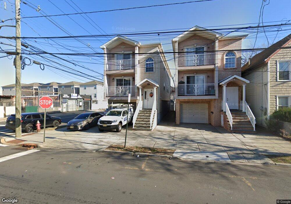 663 S Park St, Elizabethport, NJ 07206 - photo 1
