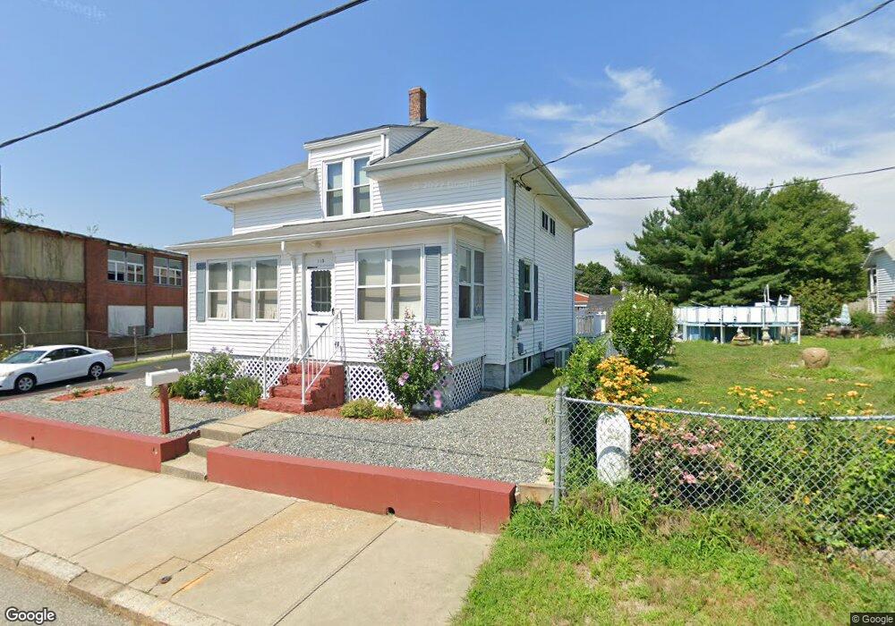 113 Loring St, Woonsocket, RI 02895 - photo 1