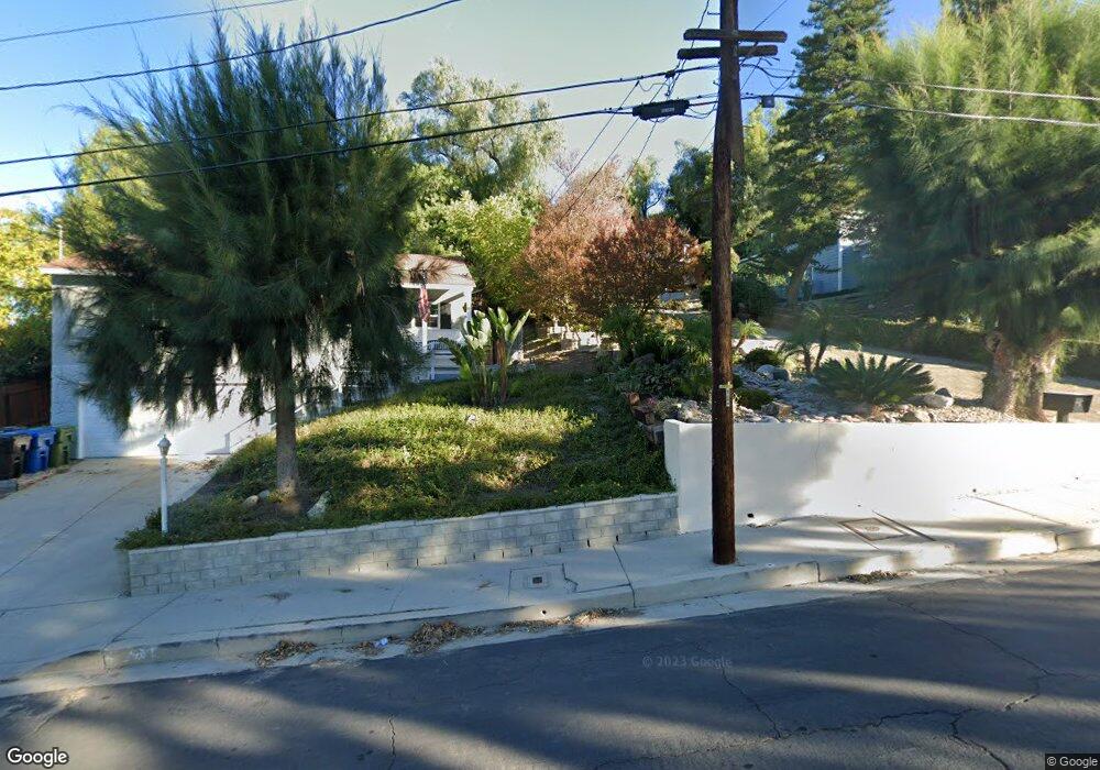 21837 Providencia St, Woodland Hills, CA 91364 - photo 1