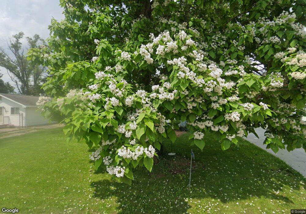 6524 Parkview Ave, Cedar Rapids, IA 52403 - photo 1