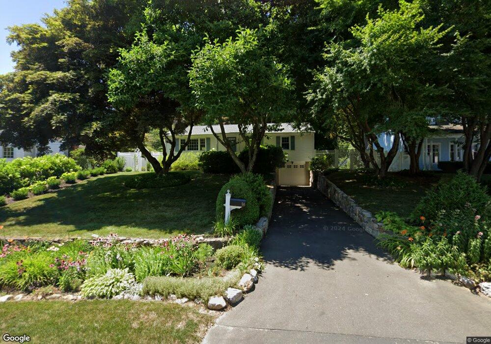 54 Riverside Ln, Riverside, CT 06878 - photo 1