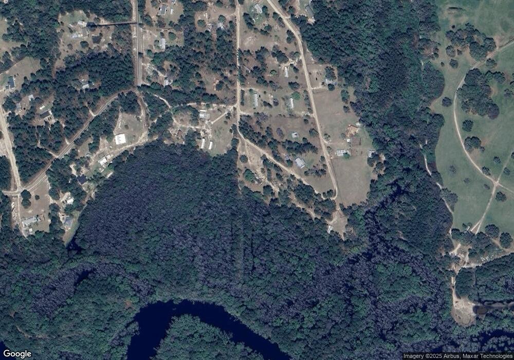 7236 College Loop, Blackshear, GA 31516 - photo 1