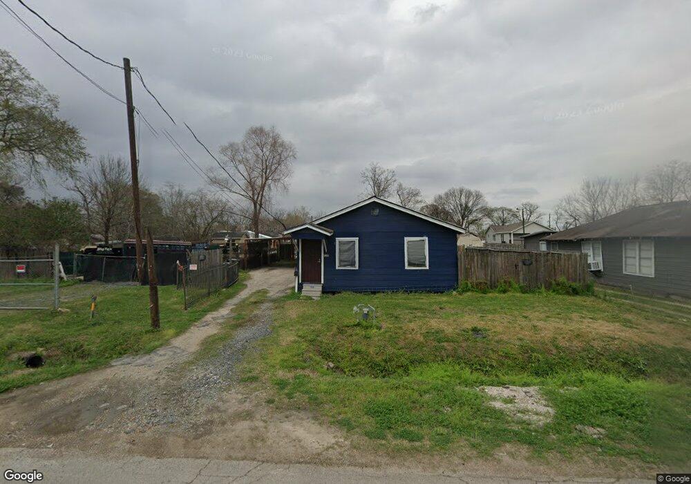 824 Granville Dr, Houston, TX 77091 - photo 1