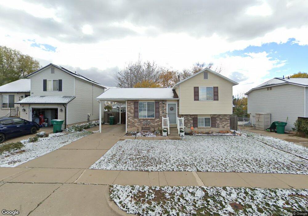 195 W 1675 N, Layton, UT 84041 - photo 1