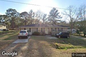 610 Deloach Mill Rd, Claxton, GA 30417