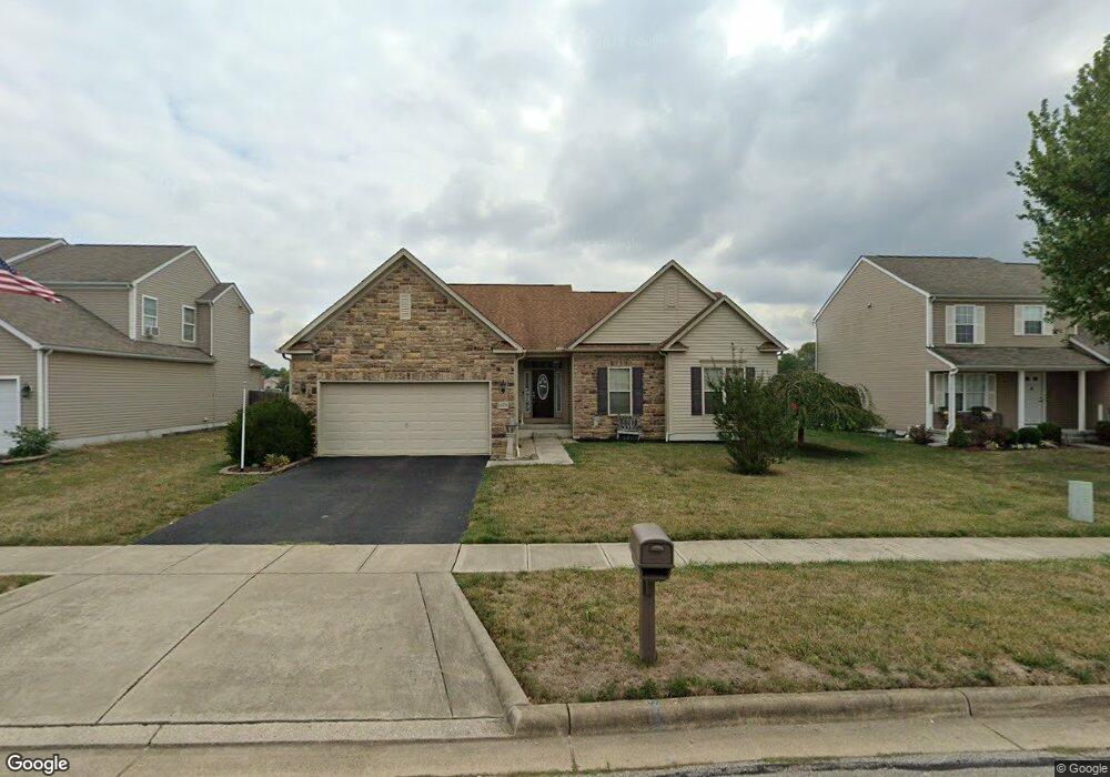 1470 Shagbark St, Circleville, OH 43113 - photo 1