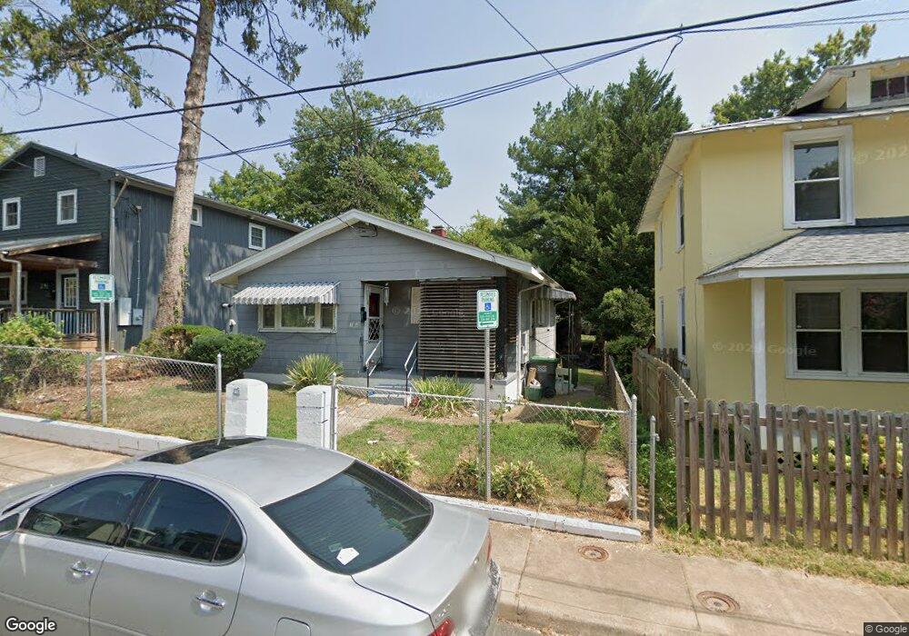 334 10 1/2 St NW, Charlottesville, VA 22903 - photo 1