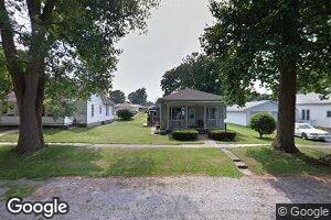 123 N Shelby St, Moweaqua, IL 62550