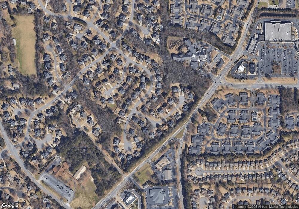 1120 Wilde Run Ct unit 352, Roswell, GA 30075 - photo 1