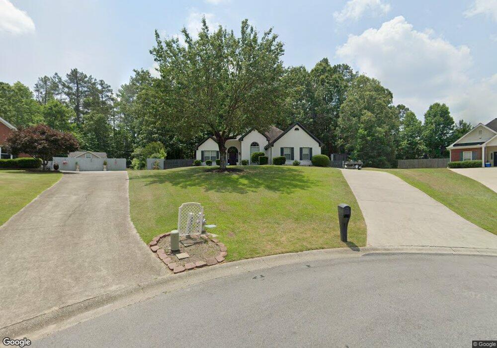 2070 Oakpointe Ct, Buford, GA 30519 - photo 1