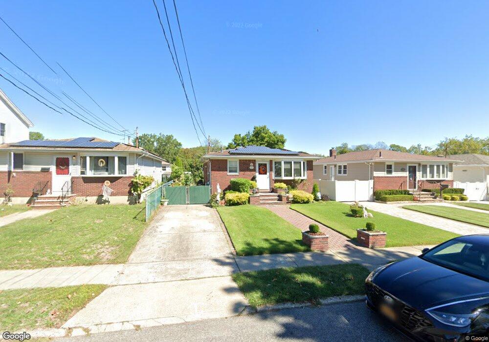 35 Chesterton Ave, Staten Island, NY 10306 - photo 1