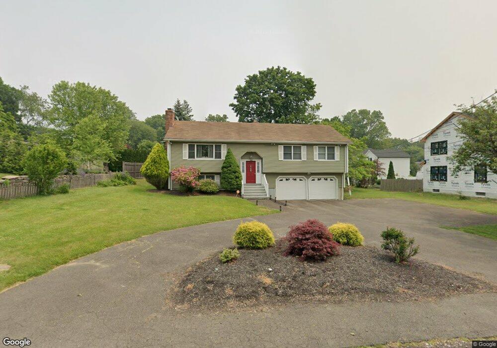 531 Stillson Rd, Fairfield, CT 06824 - photo 1