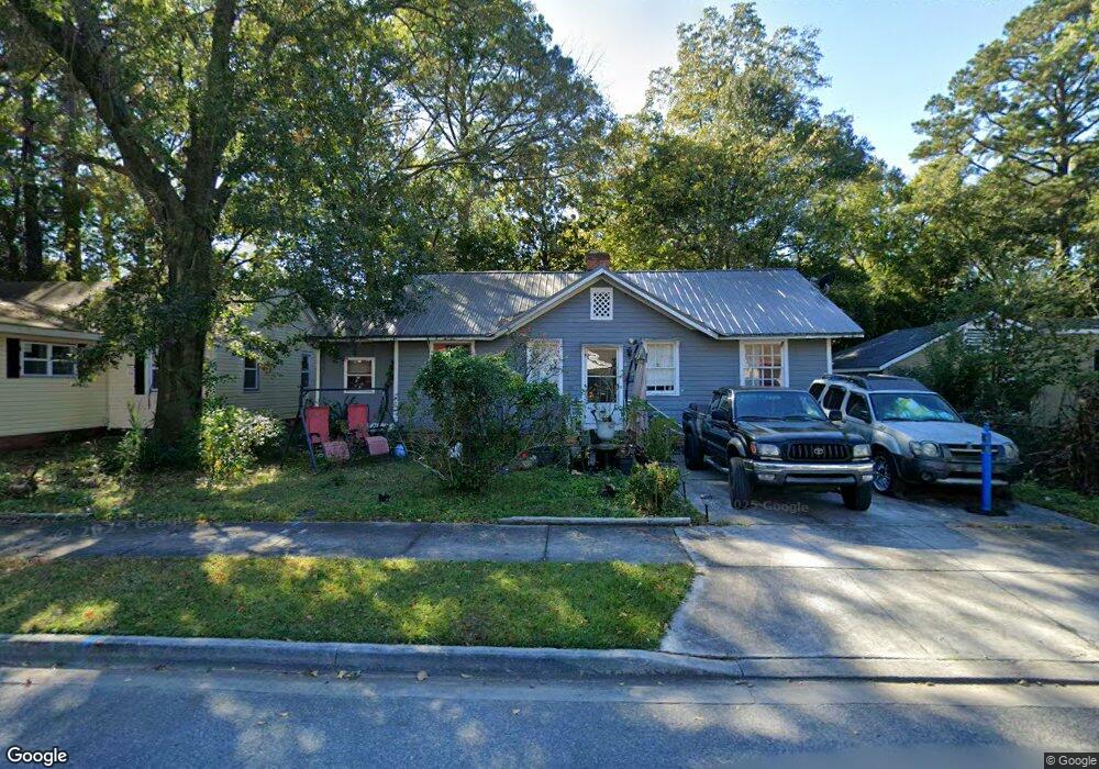 1325 E 53rd St, Savannah, GA 31404 - photo 1