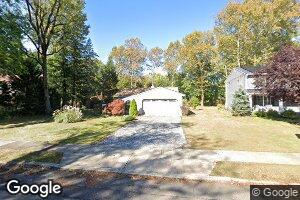 806 3rd St, Riverton, NJ 08077