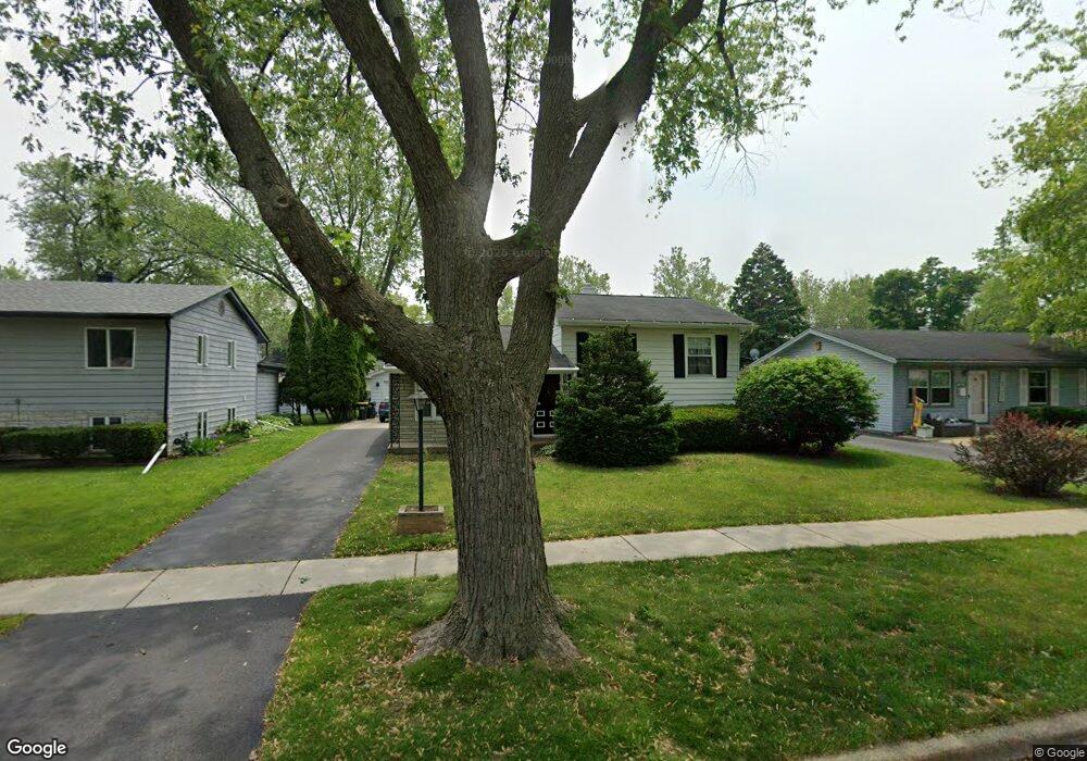 2409 Martin Ln, Rolling Meadows, IL 60008 - photo 1