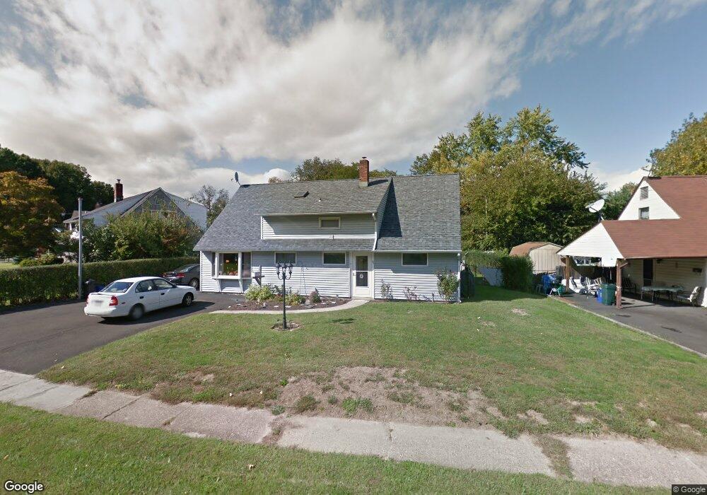 49 Ruby Ln, Levittown, PA 19055 - photo 1