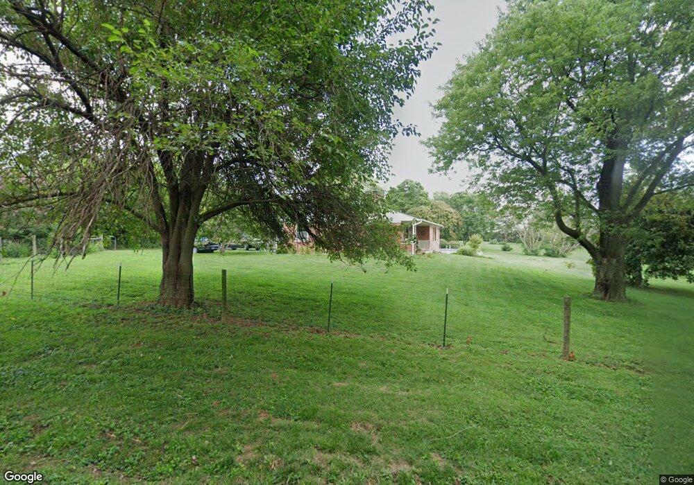 371 Moore Ln, Harrodsburg, KY 40330 - photo 1