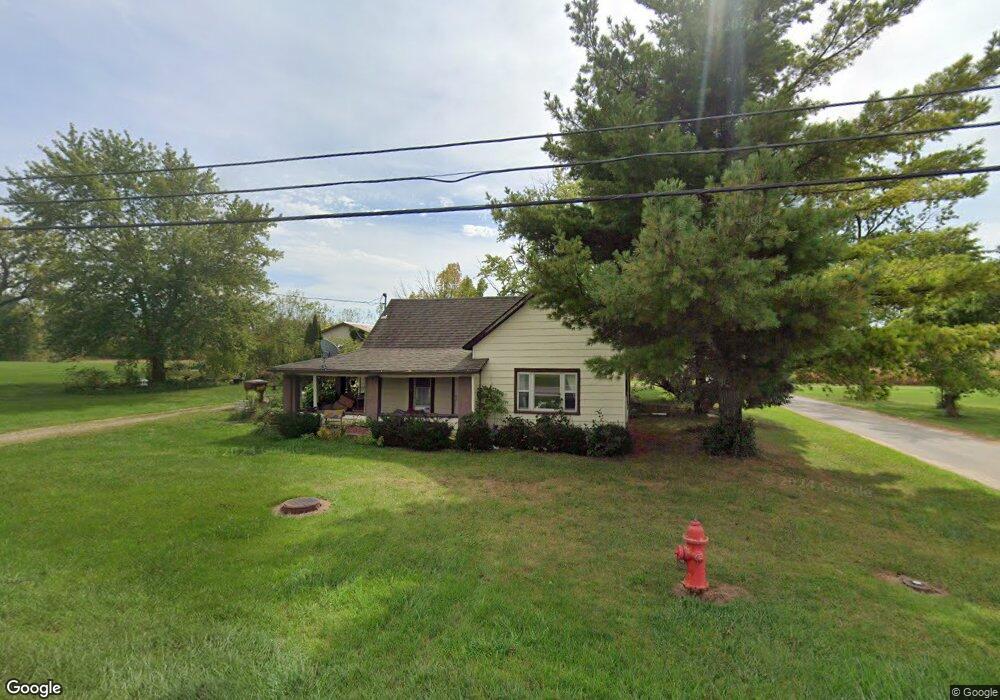 760 W Line St, Geneva, IN 46740 - photo 1