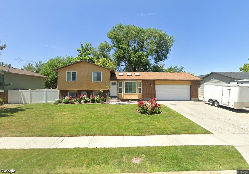 8746 S 1365 W, West Jordan, UT 84088 - photo 1