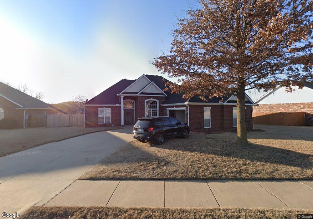 309 NW Saddlebrook Dr, Bentonville, AR 72712 - photo 1