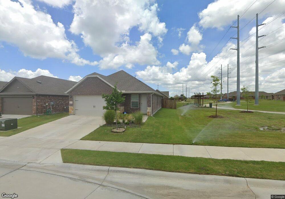 613 Cozy Green, Lavon, TX 75166 - photo 1