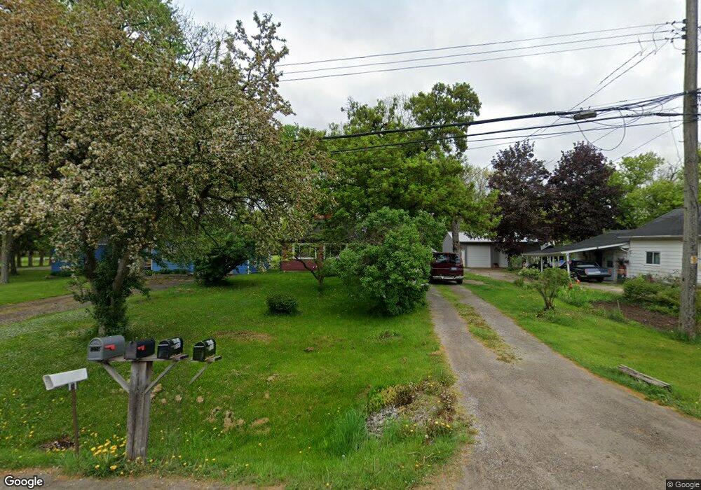 1333 S Dye Rd, Flint, MI 48532 - photo 1