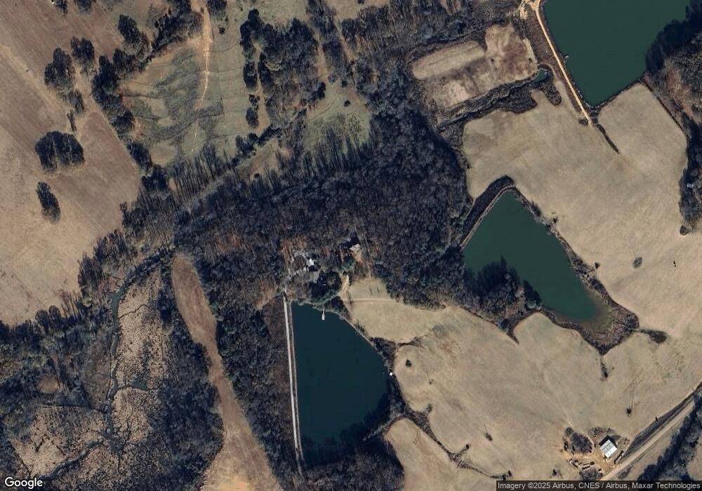 865 Akin Rd, Martin, GA 30557 - photo 1