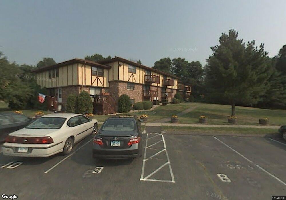 18 Surrey Dr unit B4, Newington, CT 06111 - photo 1