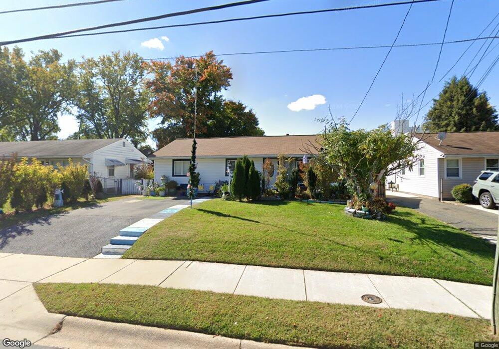 1921 Lewis Ave, Rockville, MD 20851 - photo 1