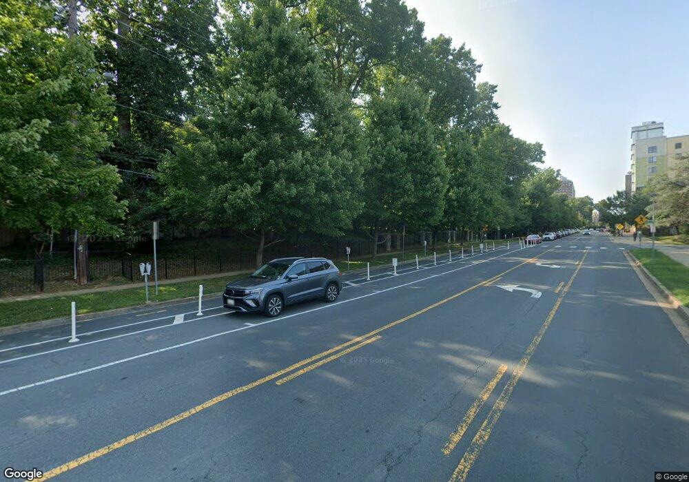 11347 Morning Gate Dr, Rockville, MD 20852 - photo 1