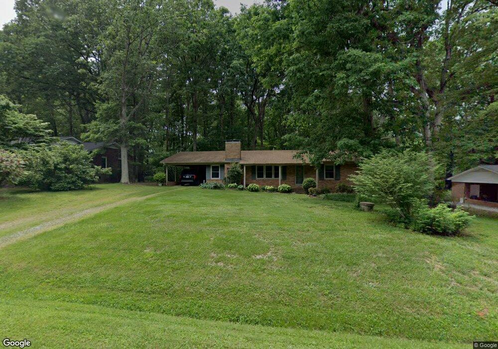 600 Eastwood Dr, Asheboro, NC 27205 - photo 1