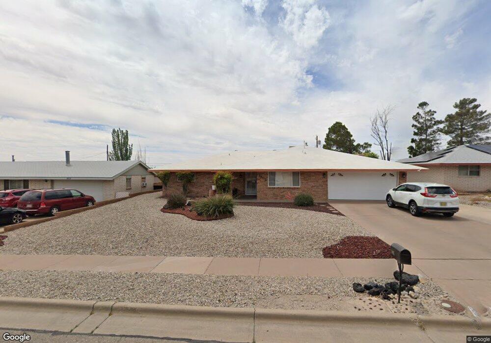 1805 Scenic Dr, Alamogordo, NM 88310 - photo 1