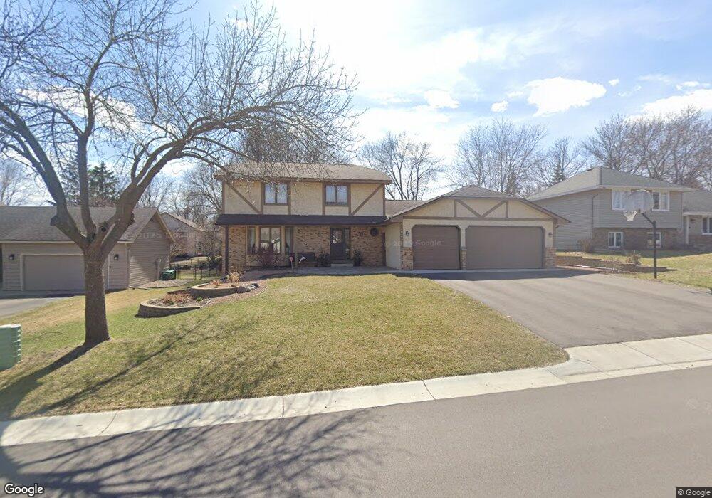 11823 65th Ave N, Maple Grove, MN 55369 - photo 1