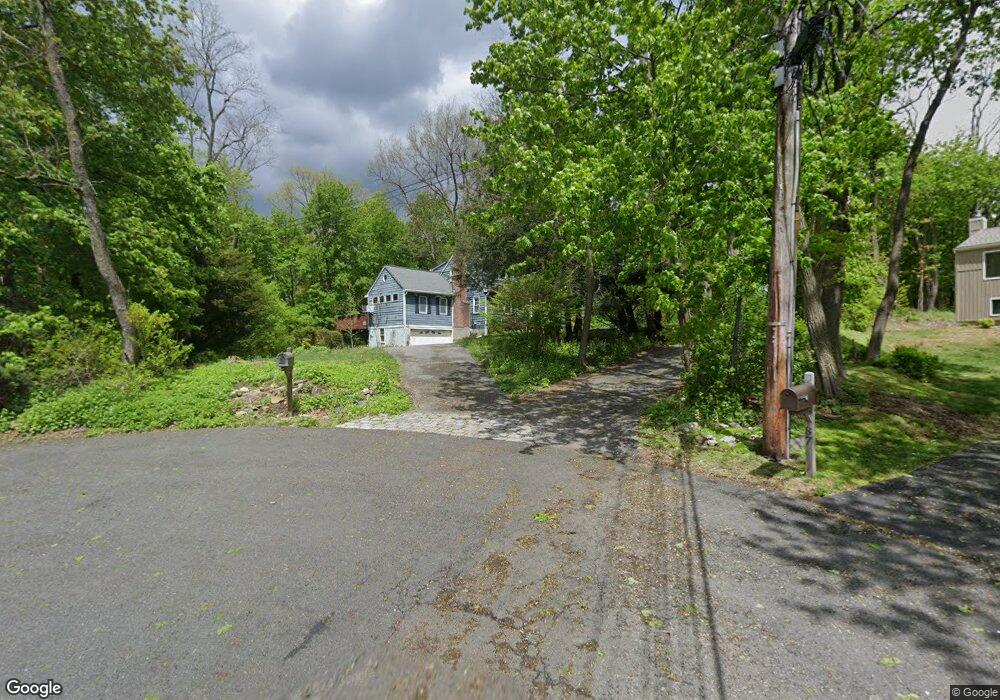 88 Ridgeview Dr, Pleasantville, NY 10570 - photo 1