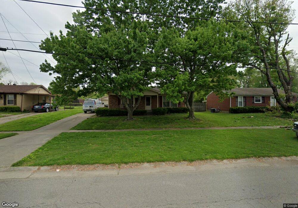 9103 Cinderella Ln, Louisville, KY 40229 - photo 1