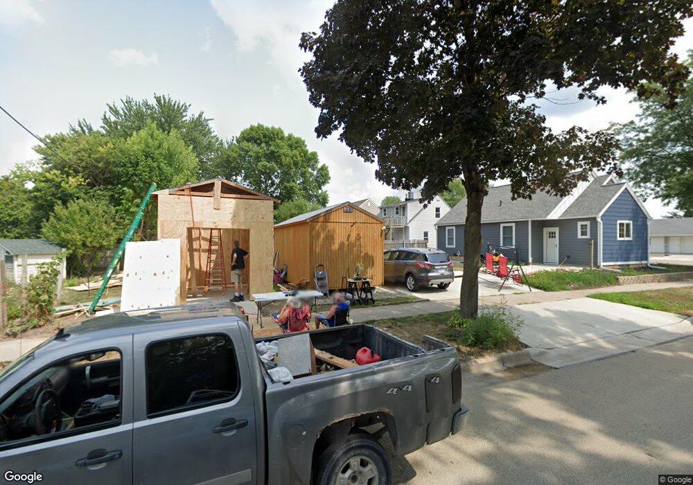 1105 8th St NW, Austin, MN 55912 - photo 1