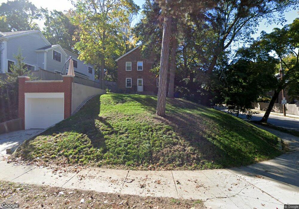 75 Sumner Rd, Brookline, MA 02445 - photo 1