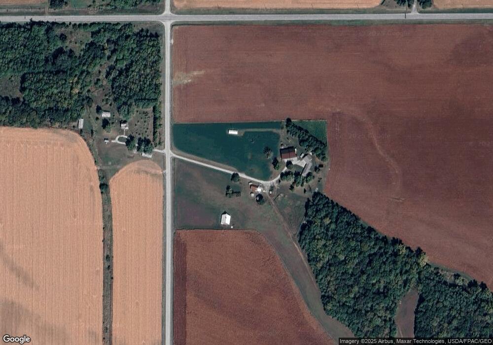 18456 147th St, Columbus Junction, IA 52738 - photo 1