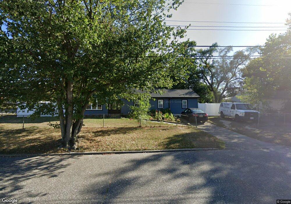 38 Tamarack St, Central Islip, NY 11722 - photo 1