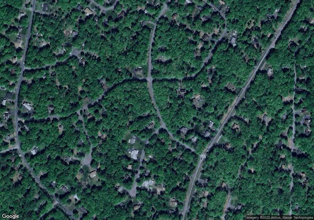 3237 Pine Ridge Dr, Bushkill, PA 18324 - photo 1