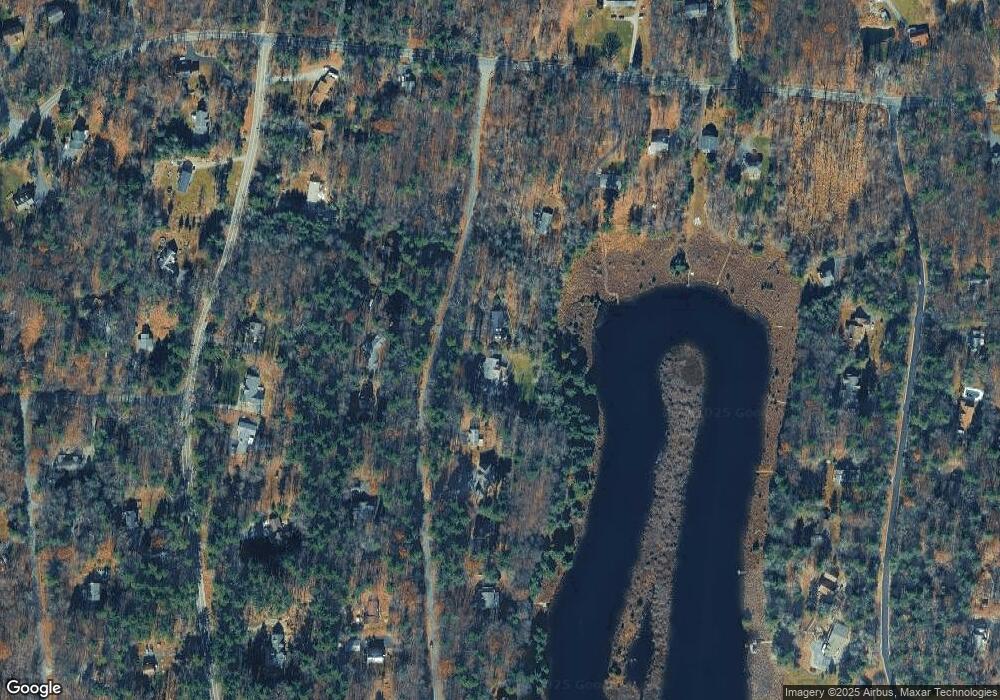 126 Mulberry Dr, Milford, PA 18337 - photo 1