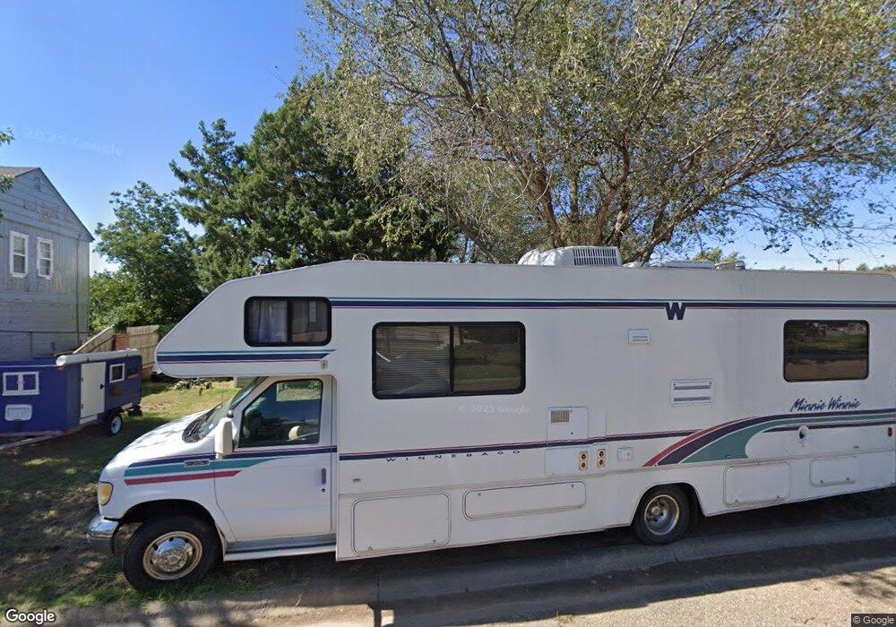 715 Cedar Ave, Dumas, TX 79029 - photo 1