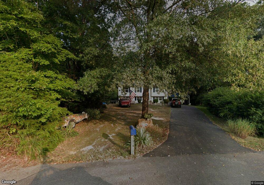 37516 E Lakeland Dr, Mechanicsville, MD 20659 - photo 1