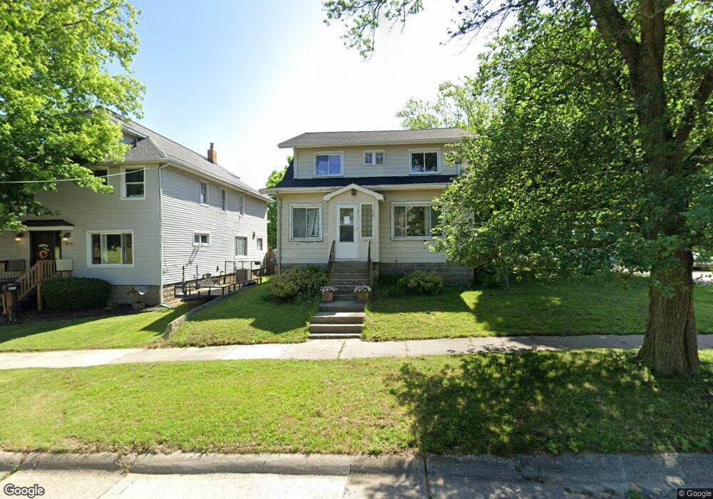 4221 Milton Dr, Flint, MI 48507 - photo 1