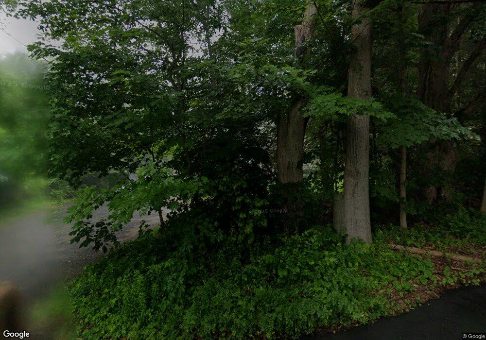 35 Beardsley Rd, Shelton, CT 06484 - photo 1