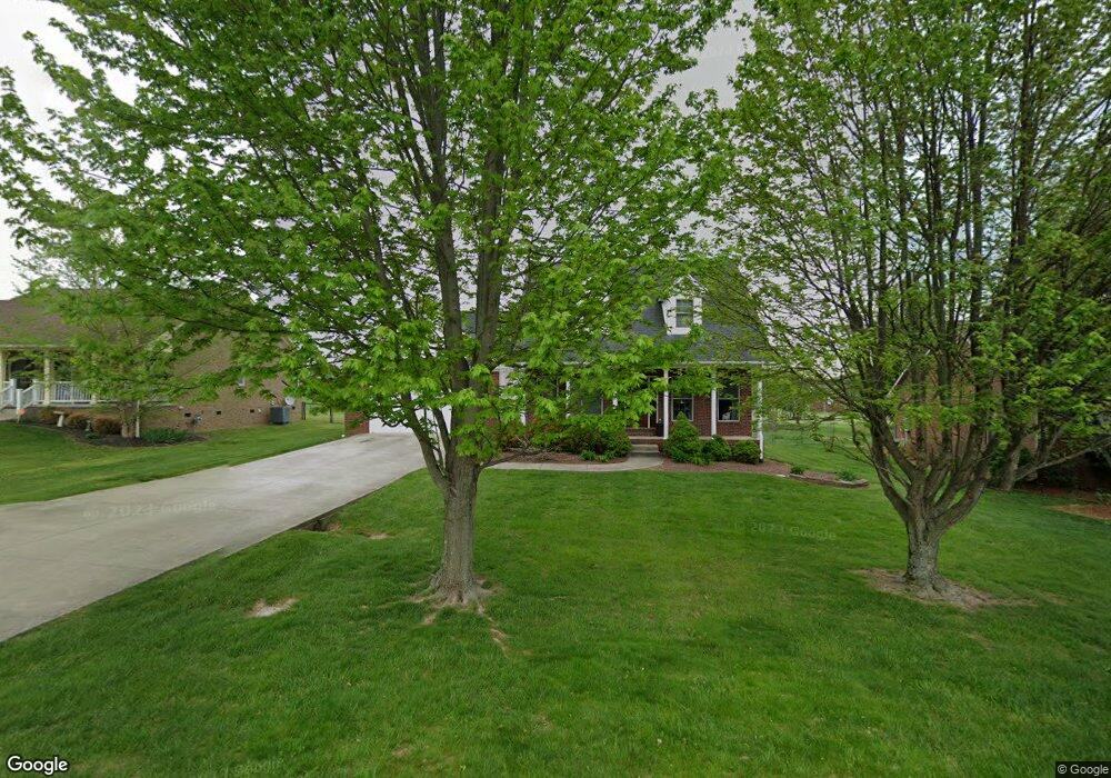 1449 Jennifer Ann Dr, Lawrenceburg, KY 40342 - photo 1