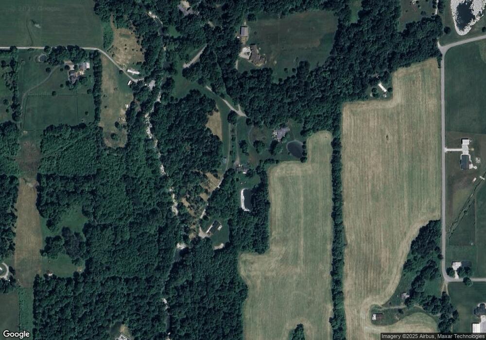 6243 Sarles Creek Rd, Floyds Knobs, IN 47119 - photo 1