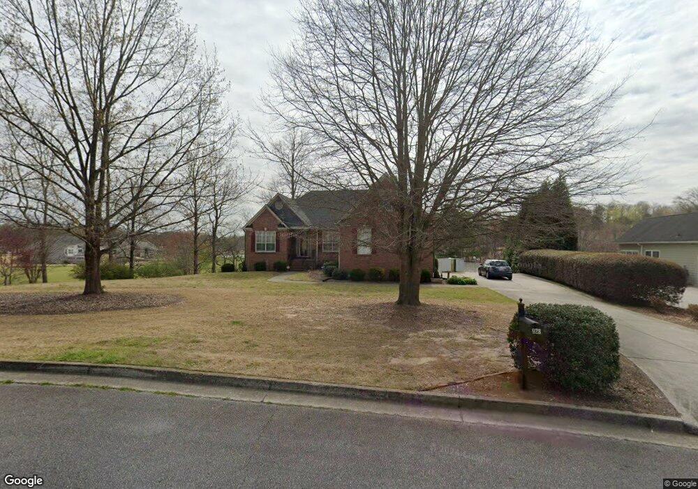 928 Cruce Lake Dr, Hoschton, GA 30548 - photo 1