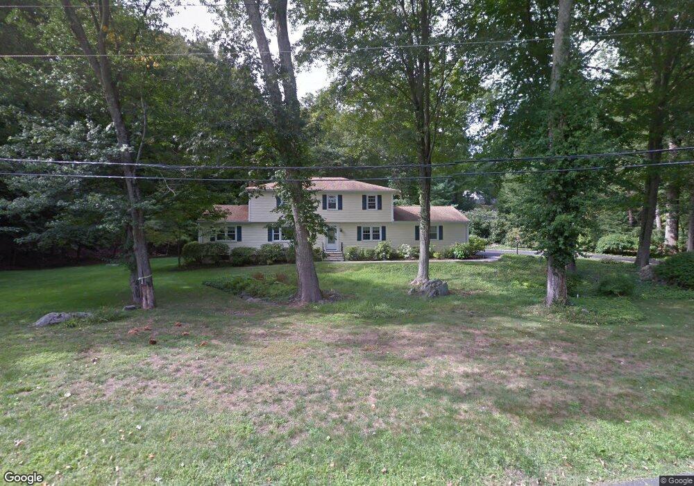 37 Northwood Ln, Stamford, CT 06903 - photo 1